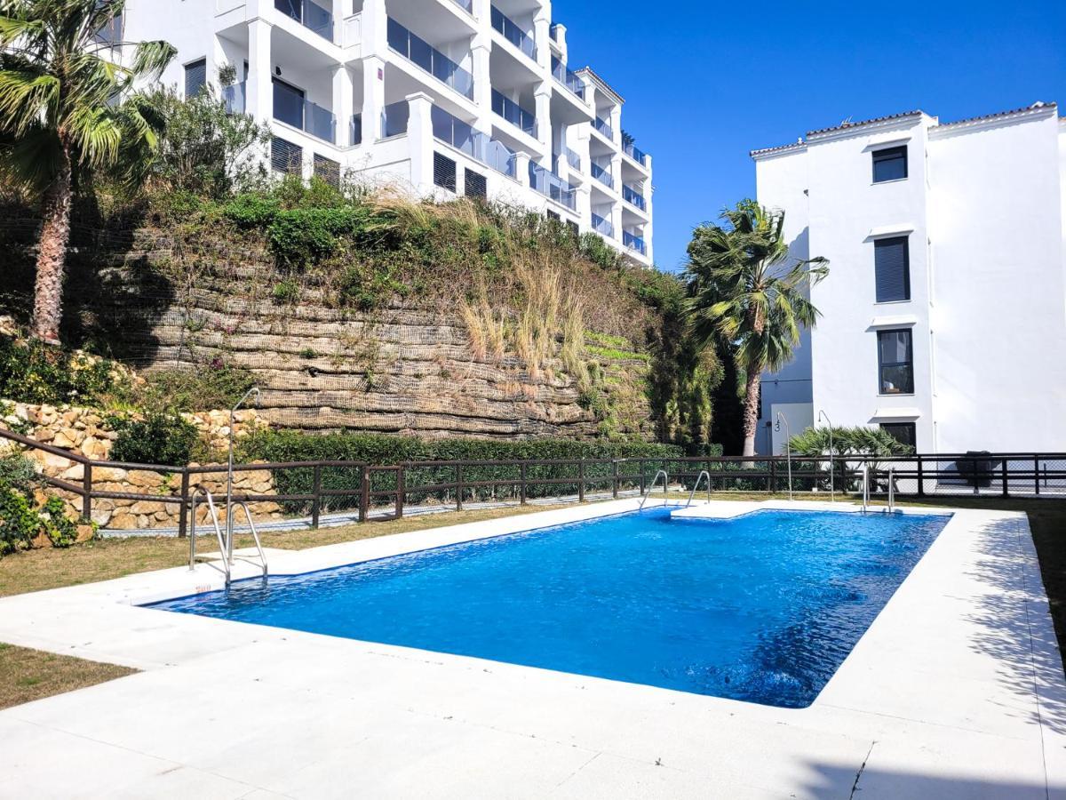 Luxury 2 Bedrooms Apt With Seaview Blue Suite 4104 Manilva Exterior foto